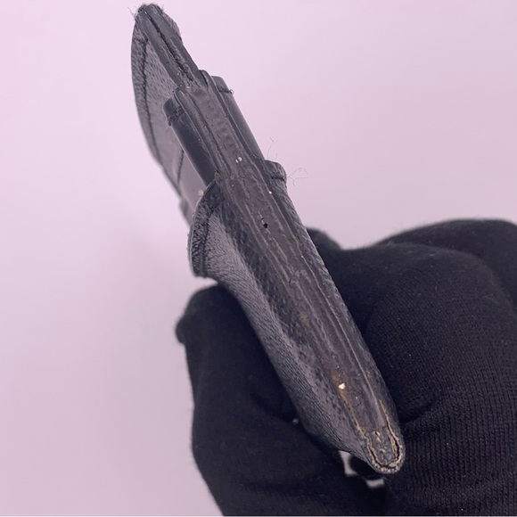 Louis Vuitton Eclipse Card Holder - Picture 14 of 17